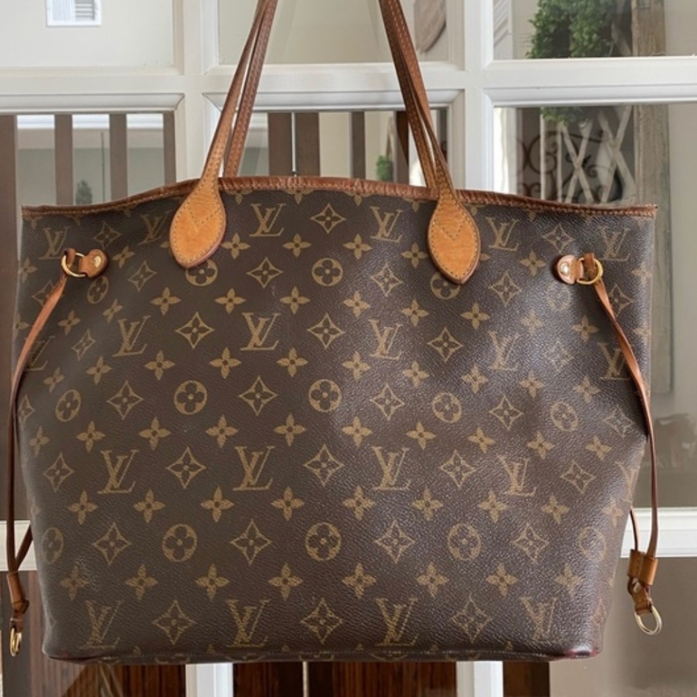Authentic Louis Vuitton Neverfull MM tote